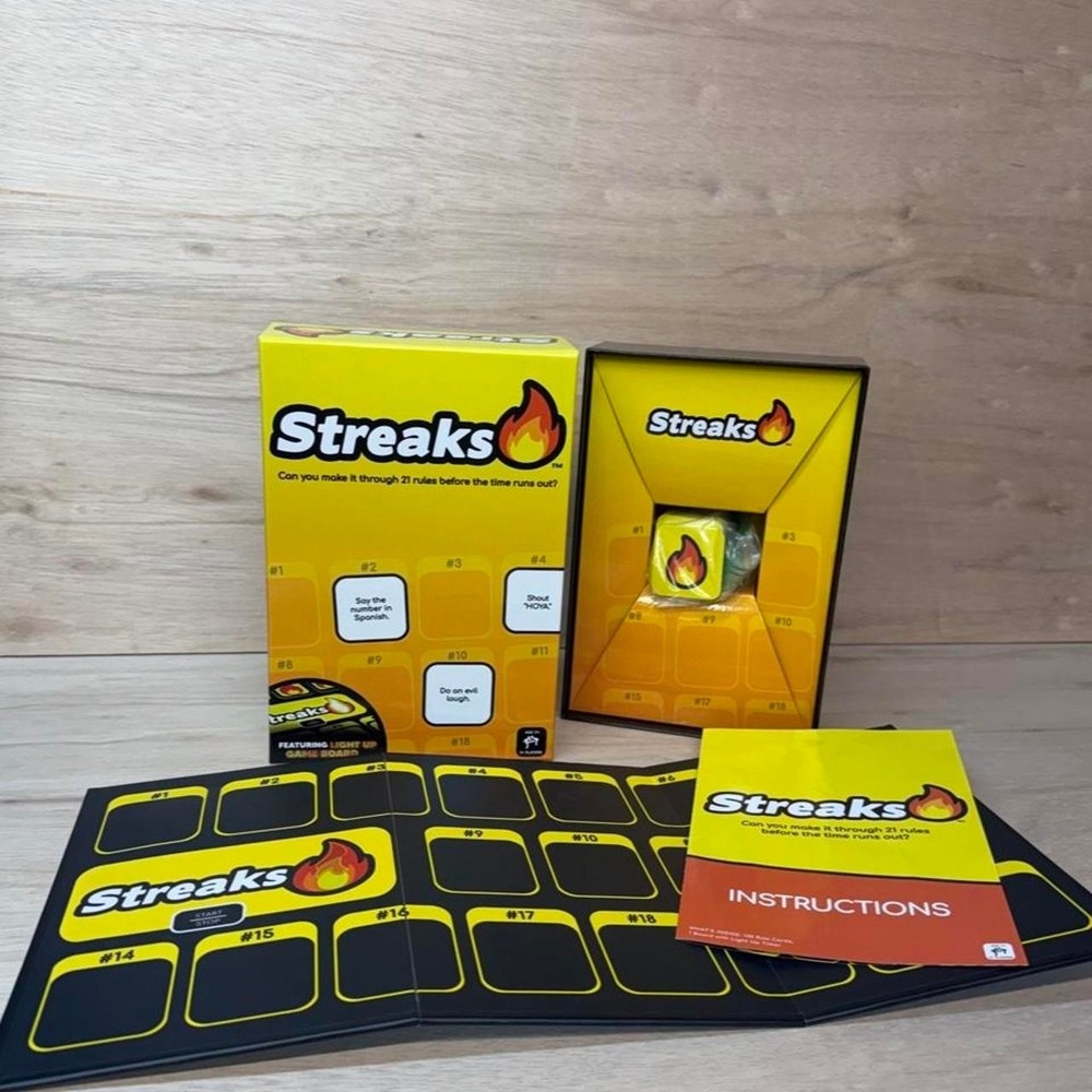 Streaks and Taboo Board Games Bundle Adult Game Night - Picture 2 of 7
